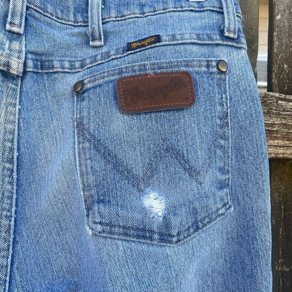 Wrangler Vintage Distressed Light Wash Bootcut Jeans | 32 - Picture 3 of 5